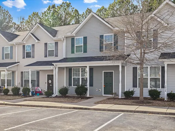 3940 Volkswalk Pl, Raleigh, NC 27610