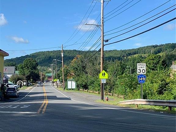 5th image of 618 Old Route 17