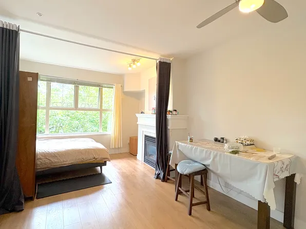 4625 Valley Dr #23XX, Vancouver, BC V6J 5L7