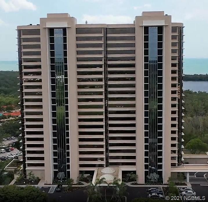 1st image of 6825 Grenadier Blvd