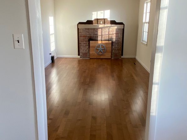 (undisclosed Address)