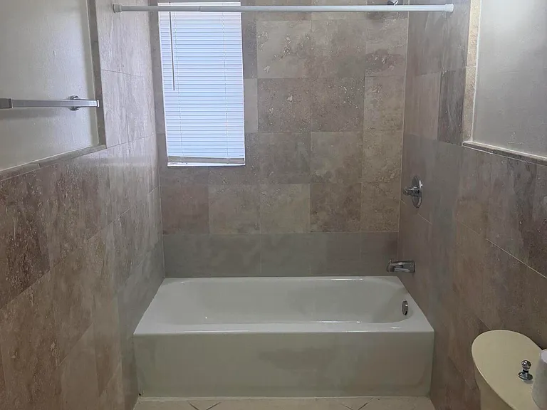 7803 NW 8th Ave — Photo 16