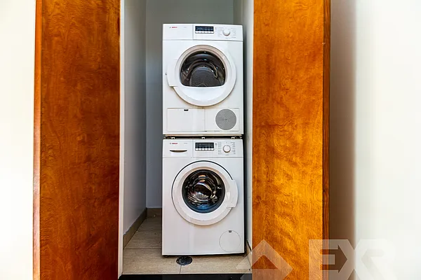 Rented by EXR | media 13