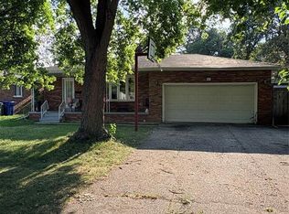 569 Lesperance Rd, Tecumseh, ON N8N1W5