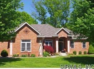 216 Lake Ridge Dr, Collinsville, IL 62234