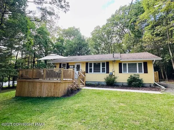 1468 Sherwood Forest Rd, Saylorsburg, PA 18353