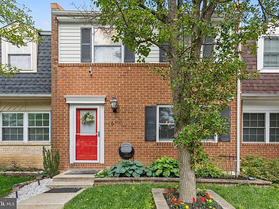 2nd image of 1643 Forest Hill Ct