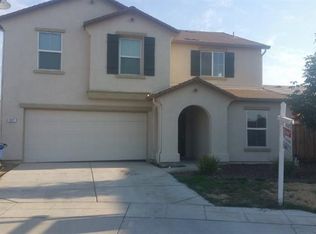 1317 Apple Ct, Madera, CA 93638