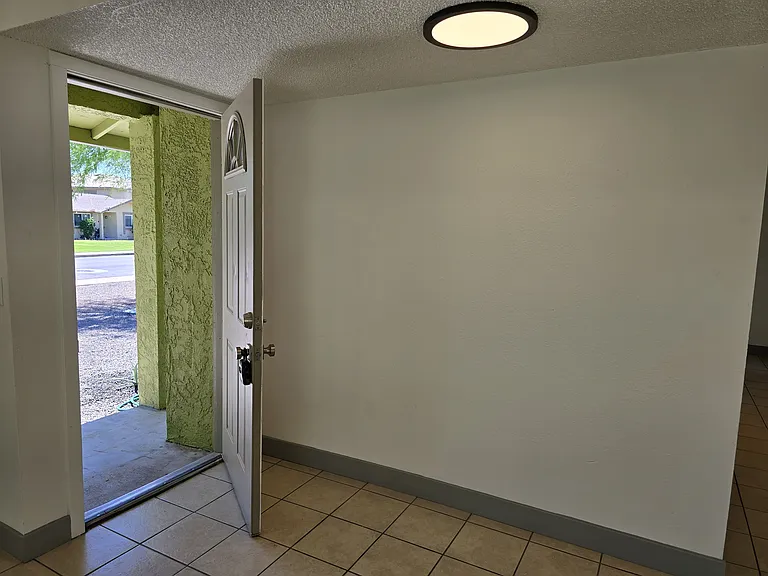 8130 N 33rd Dr #1 — Photo 13