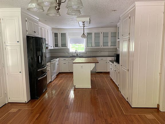 Handmade, easy to paint