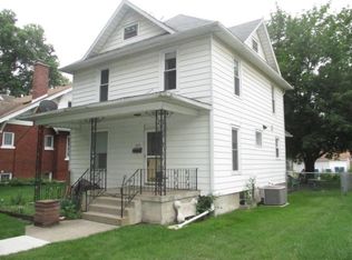 829 S Evergreen Ave, Kankakee, IL 60901