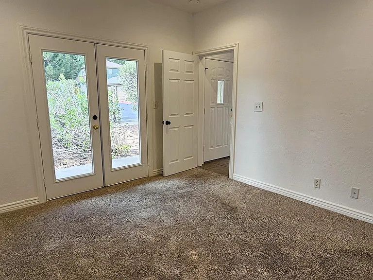 1471 E Payton Way — Photo 7