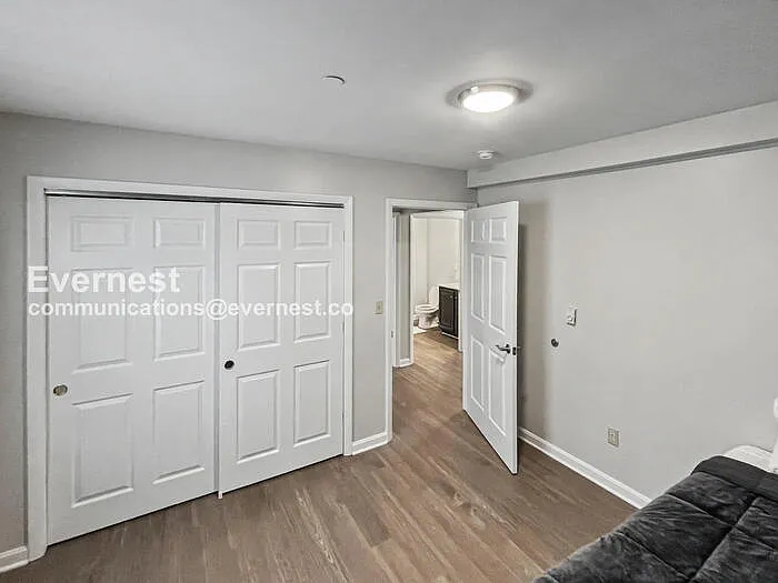 2 bed, 1.0 bath, 690 sqft, $950 — Photo 4