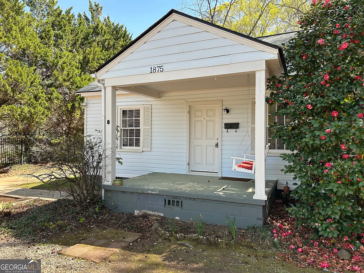 Building Photo - 1875 S Lumpkin St