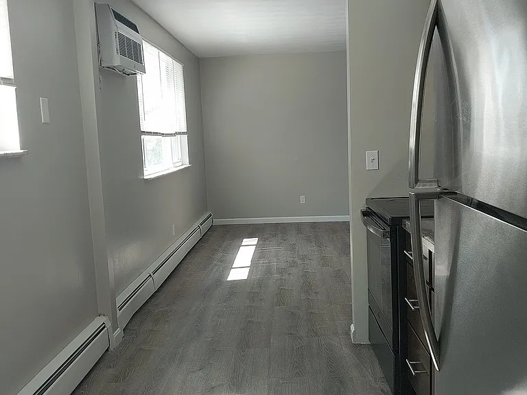 3333-3338 Epworth Ave #20 — Photo 11