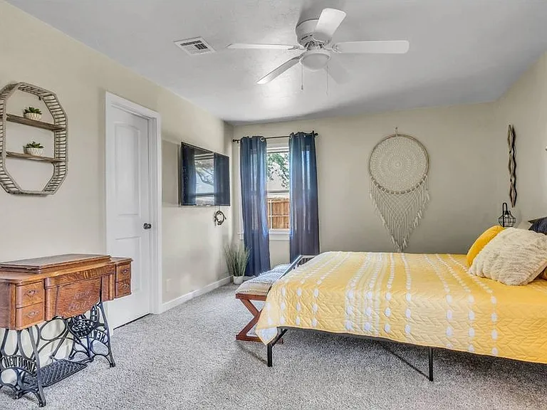 1115 Osage St — Photo 13