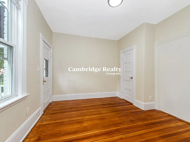44 Brackett St #3T — Photo 20