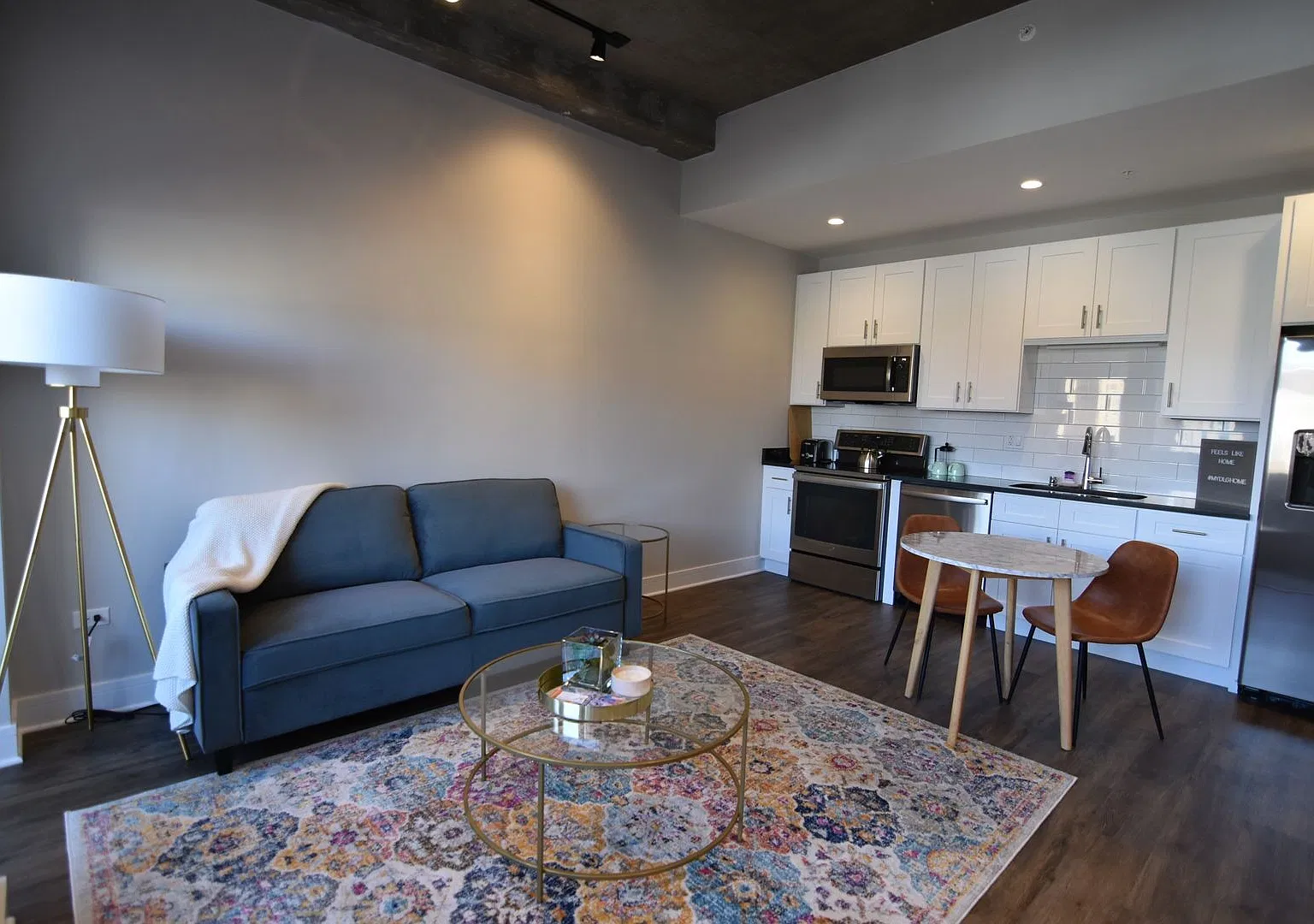 1 bed, 770 sqft, $2,850 — Photo 2