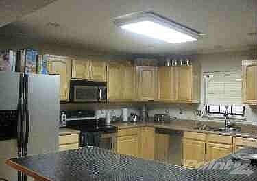 2nd image of 3302 Heathercrest Dr