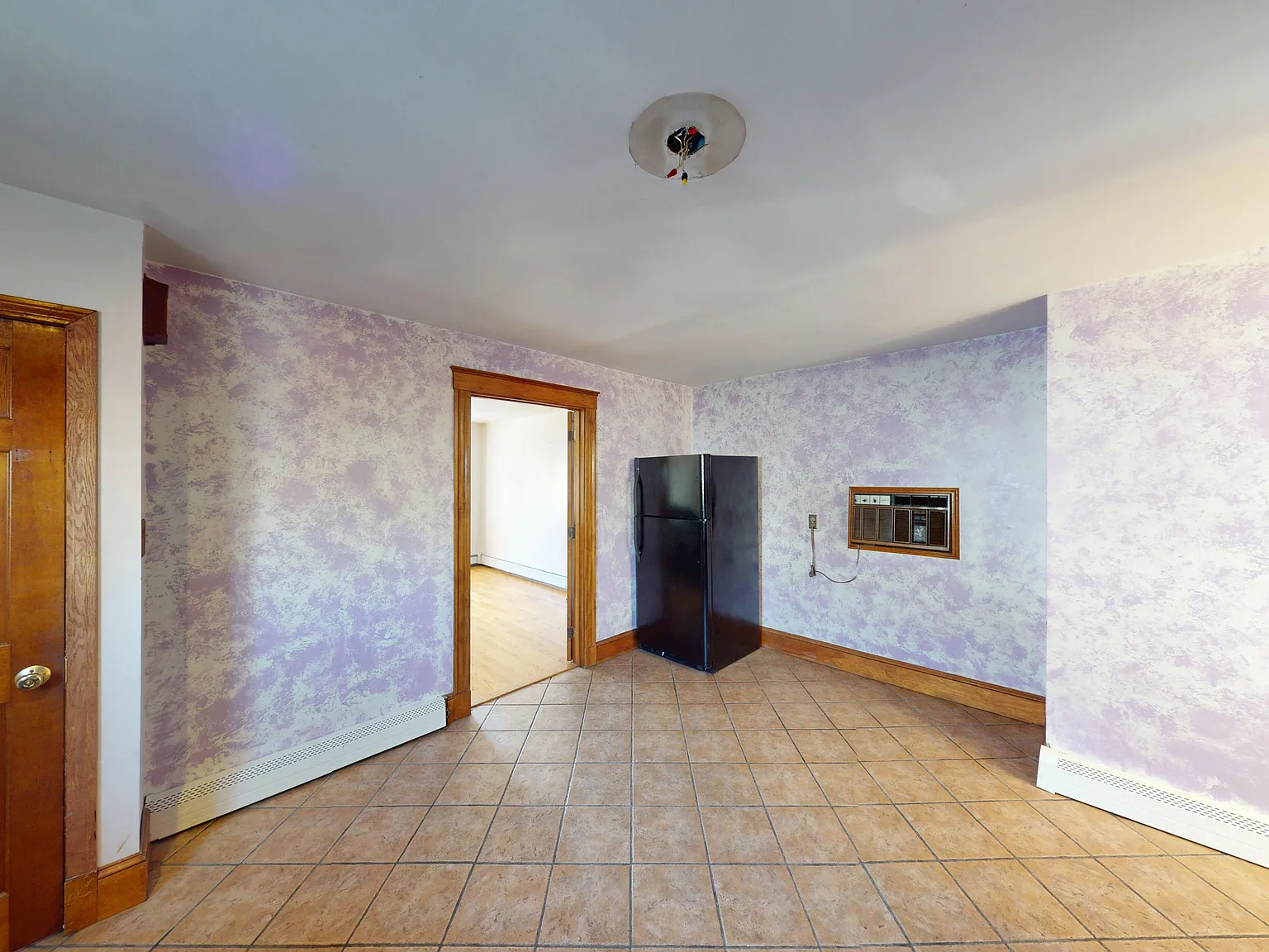 3 bed, 850 sqft, $3,100 — Photo 2