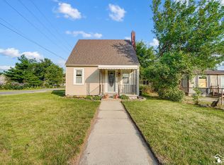 966 Adams St, Monroe, MI 48161