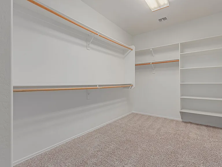 2206 W Fawn Dr — Photo 20
