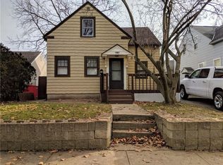 58 Lawndale Ter, Rochester, NY 14609