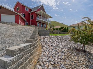 3875 Sunridge Ln, Wenatchee, WA 98801