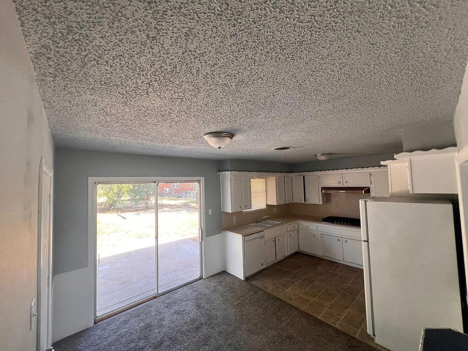 3828 Northwest Ferris Avenue - 1 — Photo 2