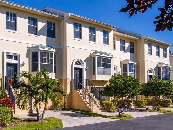 1680 42nd Sq APT 101, Vero Beach, FL 32960