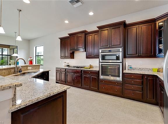 2nd image of 9937 Alhambra Ln