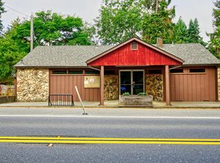 14 Johnson Ln, Carlotta, CA 95528