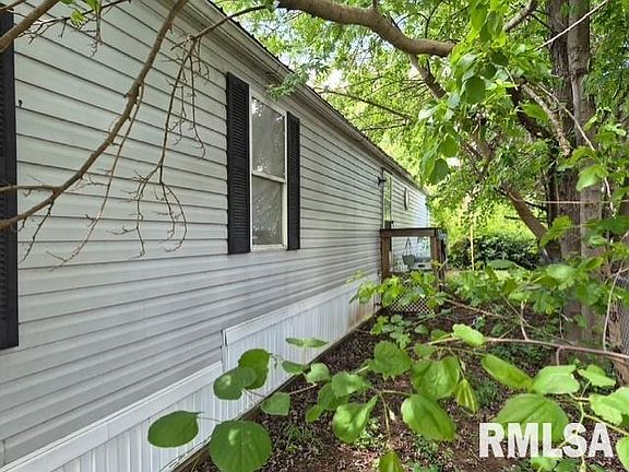 2nd image of 3430 N Peoria Rd Lot 13