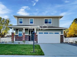811 S Oak St, Lakewood, CO 80226