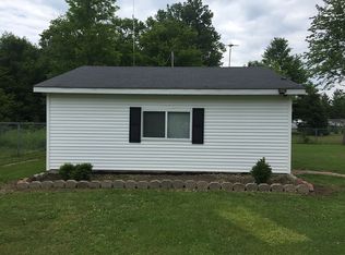 1816 Marlette Rd, Kimball, MI 48074