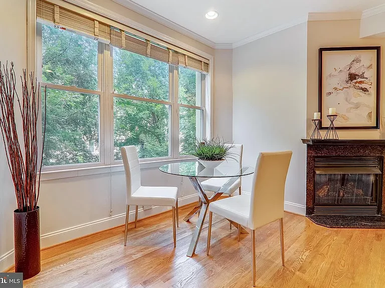 1438 Columbia Rd NW — Photo 6