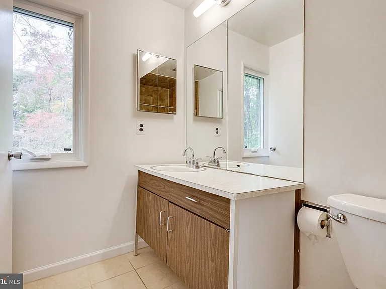 3409 Wessynton Way — Photo 44