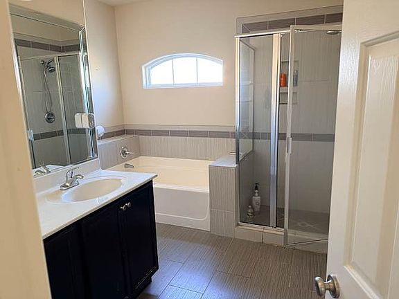 5th image of 224 Moate Cir