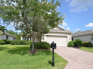 3209 Ashford Sq, Vero Beach, FL 32966