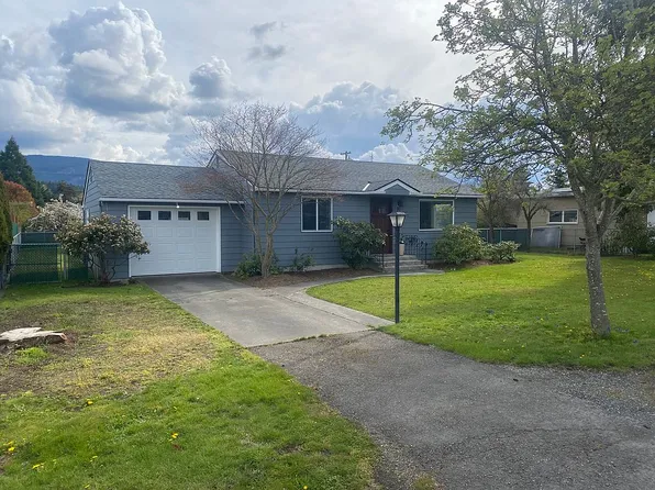 145 Prairie St, Sequim, WA 98382