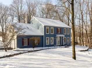 105 Great Oak Dr, Downingtown, PA 19335