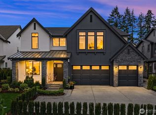 7301 152nd Ave NE, Redmond, WA 98052
