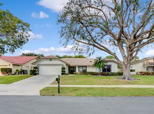 7379 London Lane, Boca Raton, FL 33433