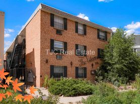 27 S Sherman St-Collins