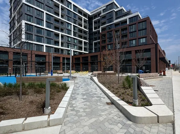 858 Dupont St, Toronto, ON