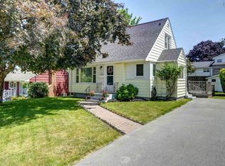 6 Piers Ave, Halifax, NS B3N 1Z3