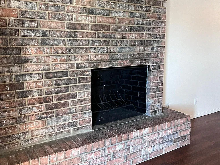 1226 N Lbj Dr #1 — Photo 3