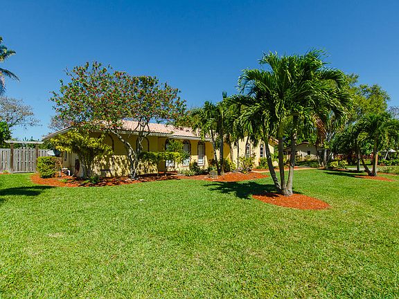 5th image of 8453 NW 14th St