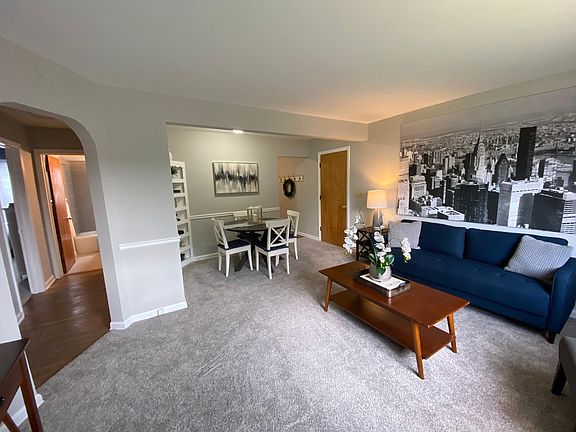 2nd image of 496 N Firestone Blvd #2