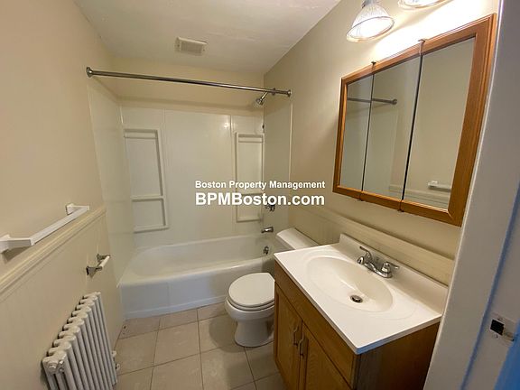 4th image of 36 Pond St #4C